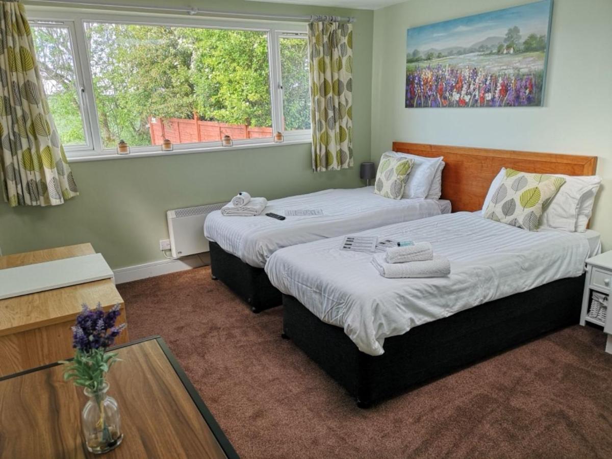 Chalet Cottages Streatley  Εξωτερικό φωτογραφία